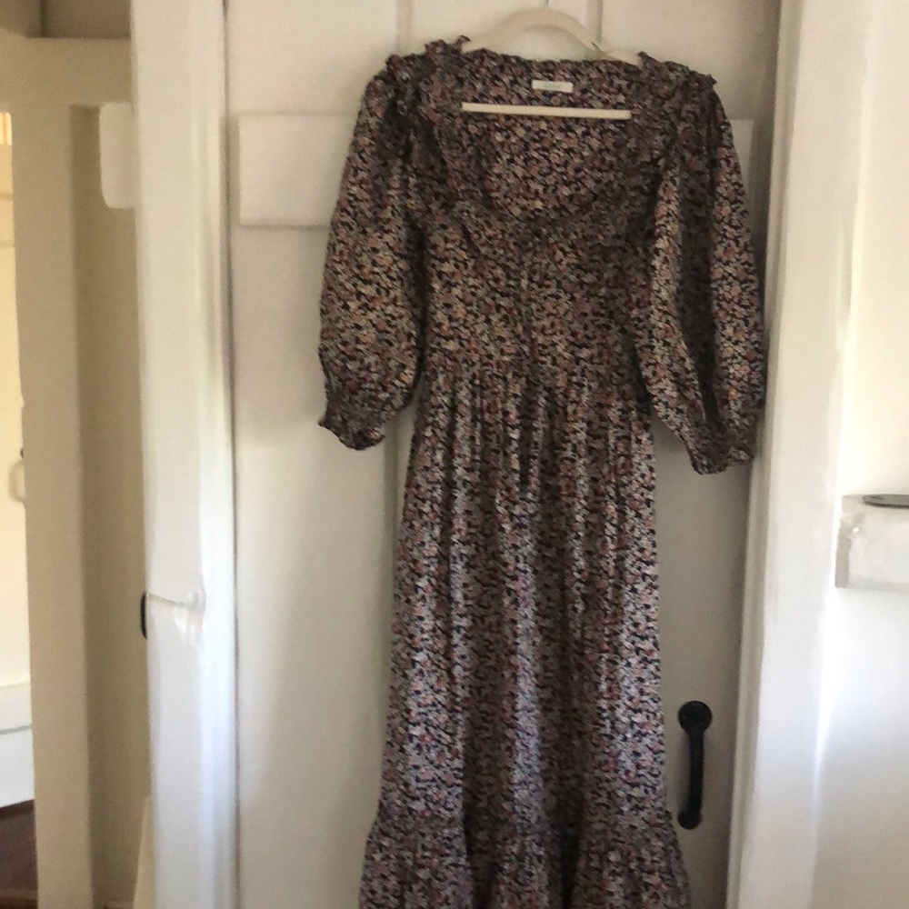 Dôen floral dress
